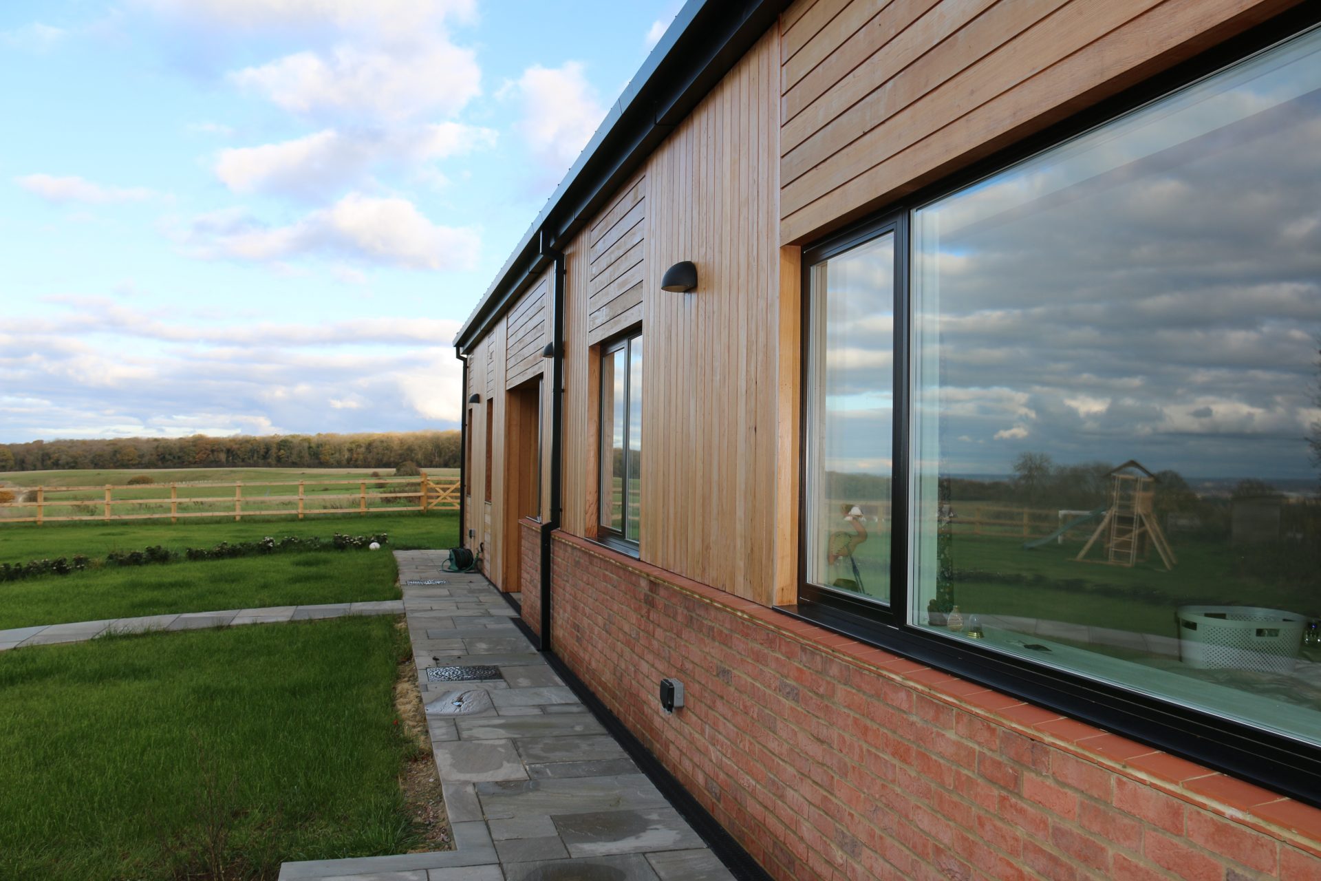 aluminium-timber window installation bedfordshire